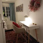 Dom Pod Agatową Skałą We Wleniu