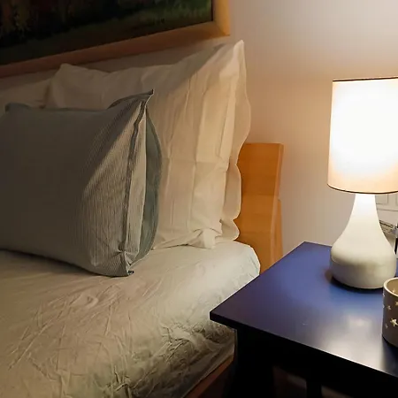 Dom Pod Agatowa Skala We Wleniu *